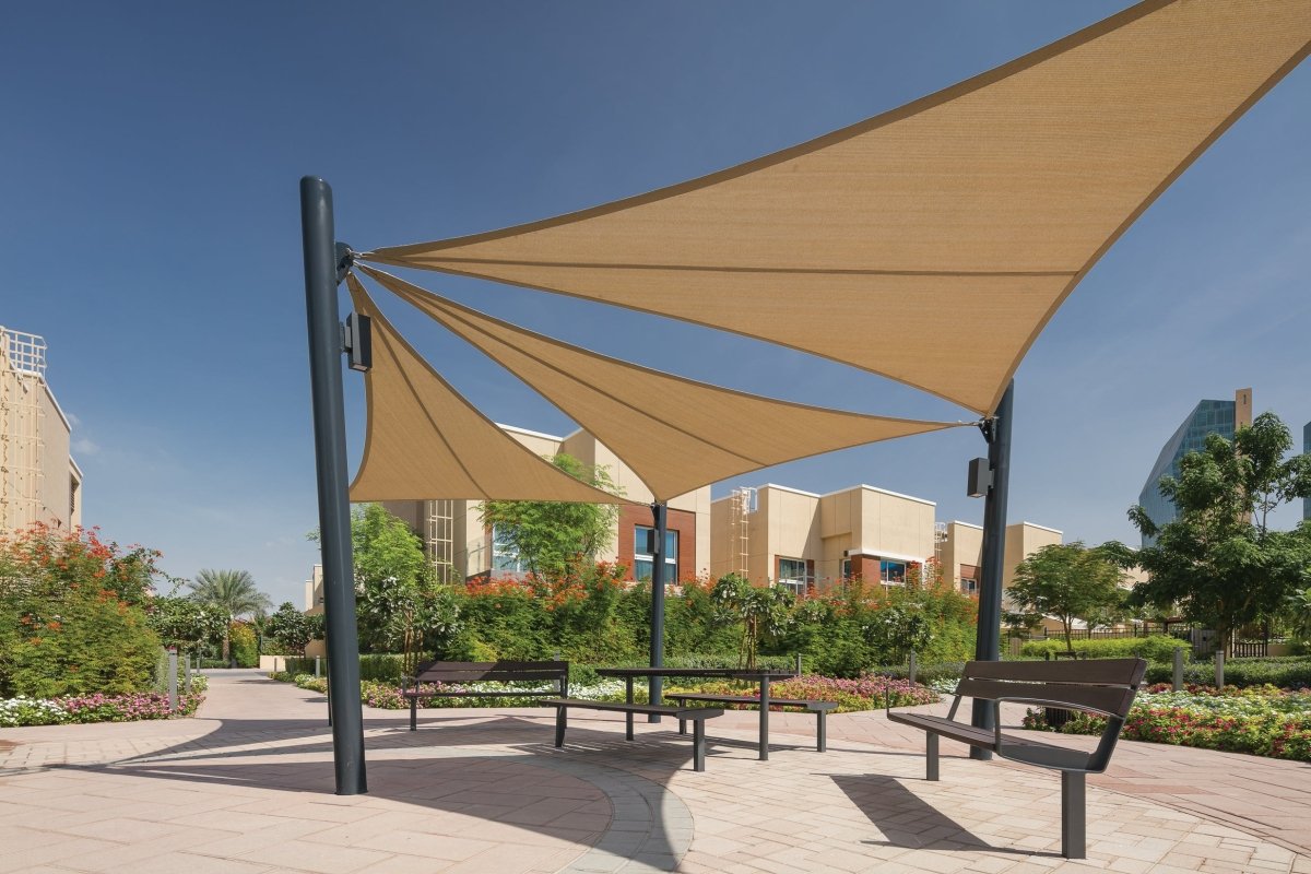 Puistonpenkki Intervera LVR156 - Lehtovuori