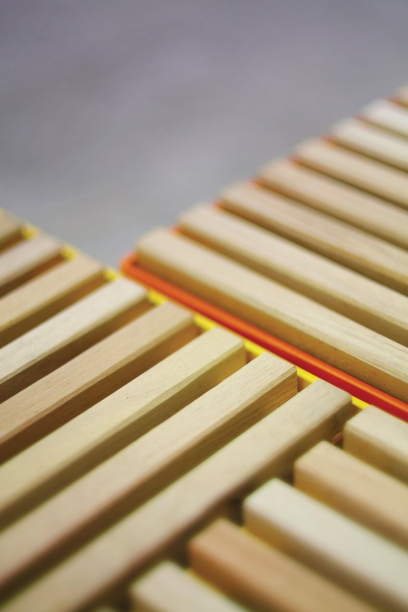 Puistonpenkki Pixel PIX210r - Lehtovuori