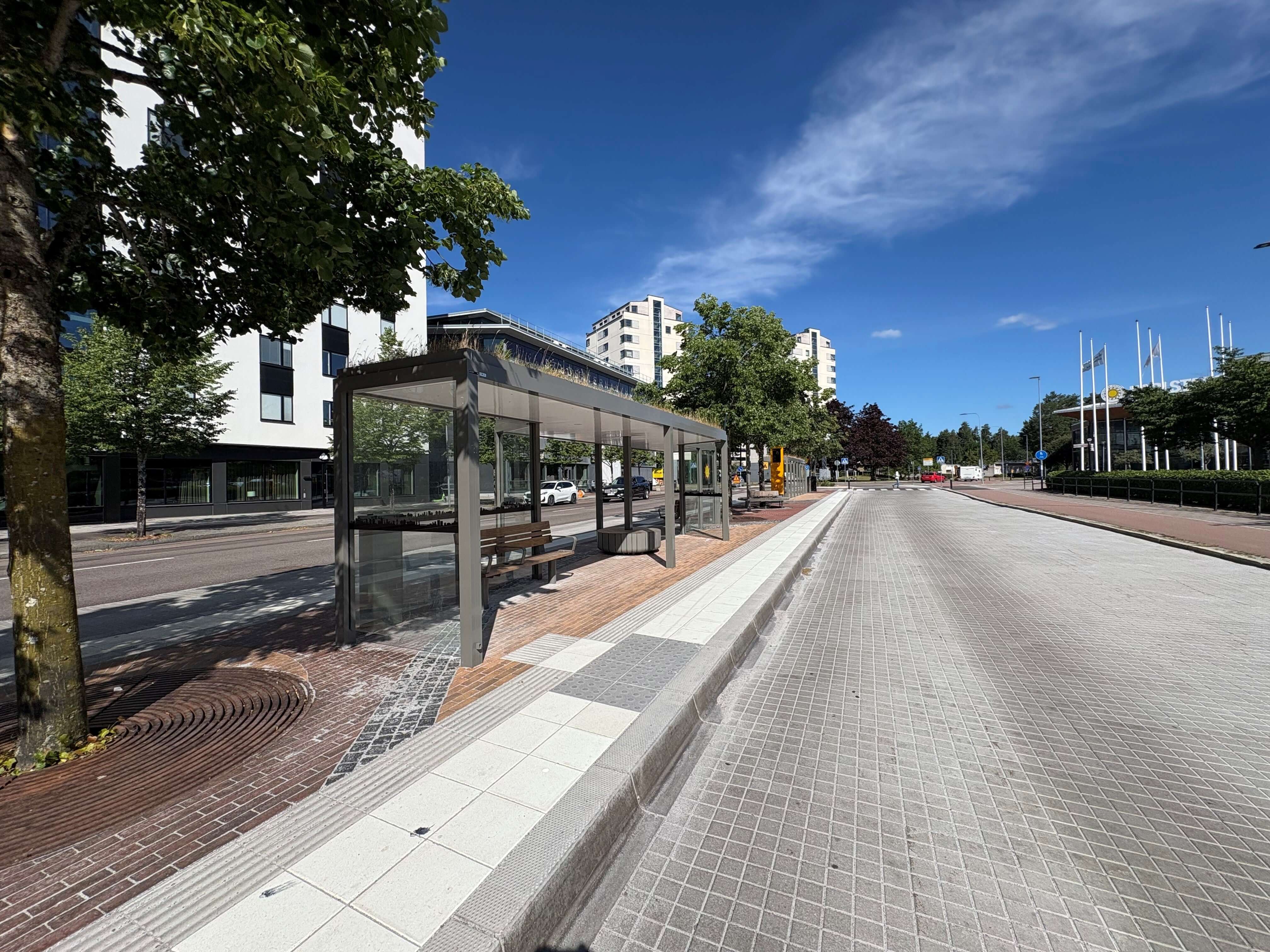 Karlstad Kommun - CityPack 240 och Tejbrant väderskydd