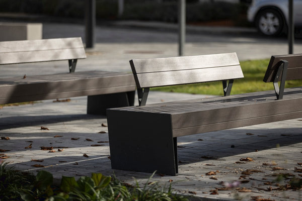 Puistonpenkki mmcité Blocq LBQ170t