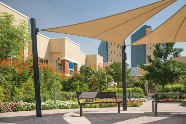 Puistonpenkki mmcité Intervera LVR156y