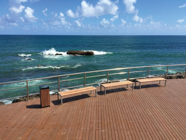 Puistonpenkki mmcité Miela LME111t