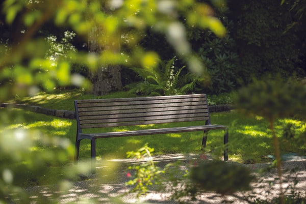 Puistonpenkki mmcité Miela LME751t