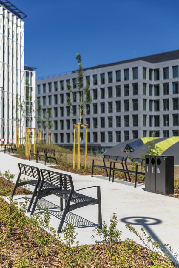 Puistonpenkki mmcité Vera LV256