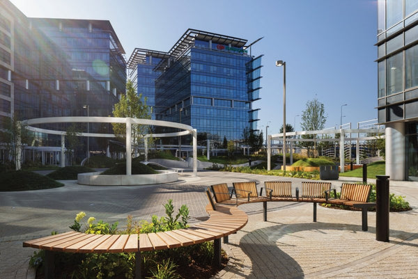 Puistonpenkki mmcité Vera Solo LVS675-a-t