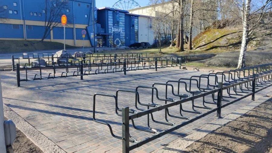 Pyöräteline CubiQ Premium, 1-puol, 4pp, 420 mm välitys, seinäkiinnitys