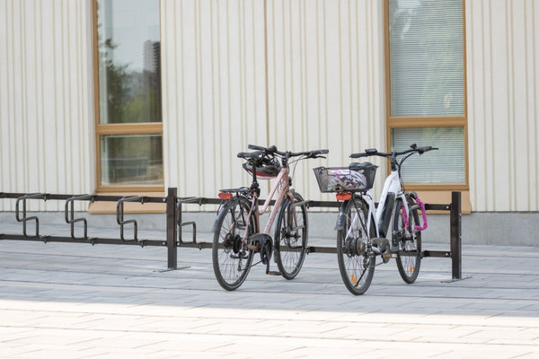 Pyöräteline CubiQ Standard, 1-puol, 10pp, välitys 420 mm, pinta-asennus