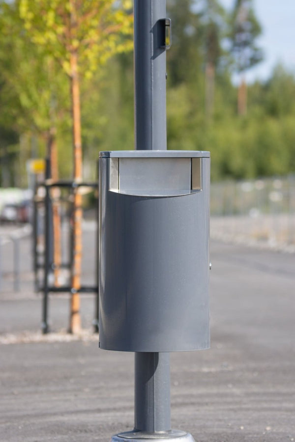 Roska-astia CITY 60, maalattu